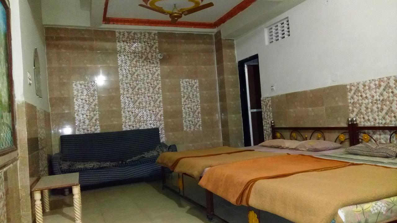 Hotel Amber Plaza Chittorgarh Exteriér fotografie